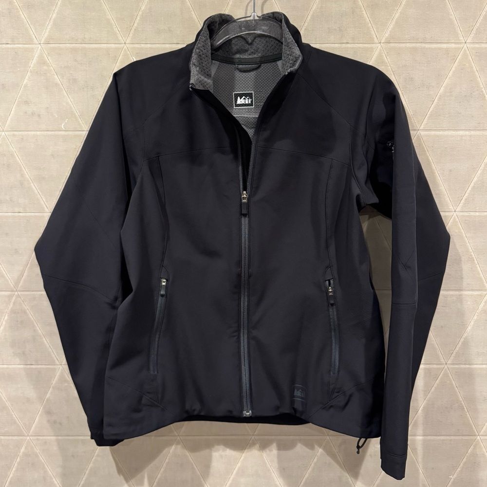 REI CO-OP Mistral Women's Softshell Jacket Size S Color Black